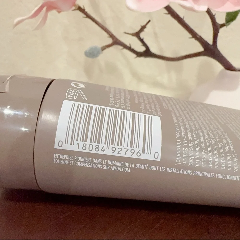 Aveda damage remedy™ intensive restructuring treatment 150ml/5oz - Picture 5 of 5